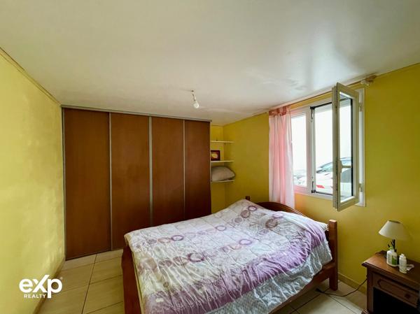 Maison familiale 4 chambres - 4 places de parking – Trois Mares / Le Tampon