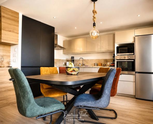 Comme une maison ! Appartement 4 pièces, contemporain avec jardin privatif de 530 m², parking, Aix-en-Provence, Résidence,