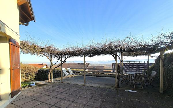 Maison à vendre    5 pièces • 127,59 m2 Thoiry