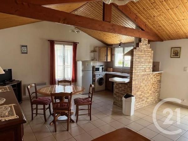 Maison à vendre  12 pièces - 213 m 2   ST PIERRE D OLERON  - 17