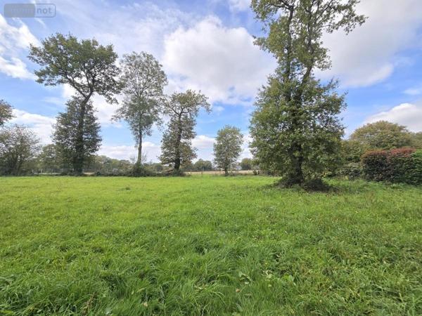 Terrain à Batir à vendre à Saint-Guyomard dans le Morbihan (56460), ref : 56049-762