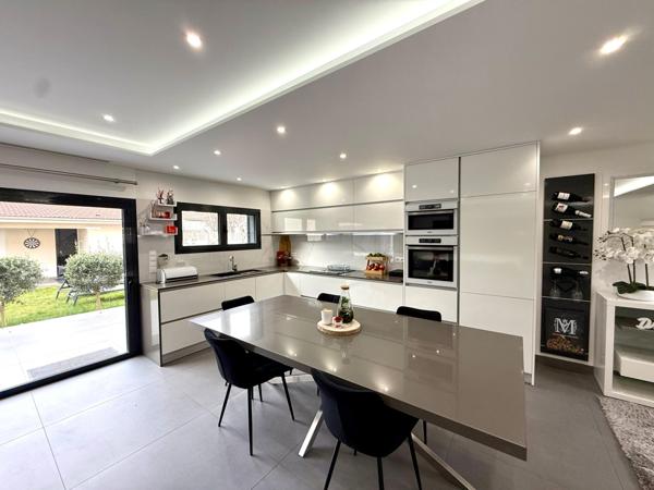 Sevran (93270) Maison récente 2020 avec jardin et dépendance F2