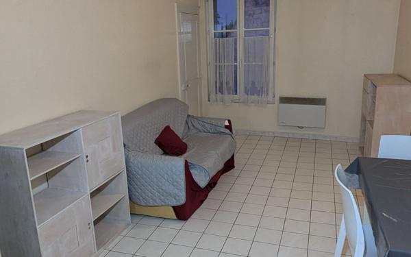 Appartement à louer    1 pièce • 25,25 m2 Laon