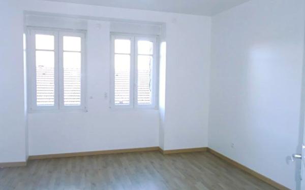 Appartement à louer    3 pièces • 65,83 m2 Hayange