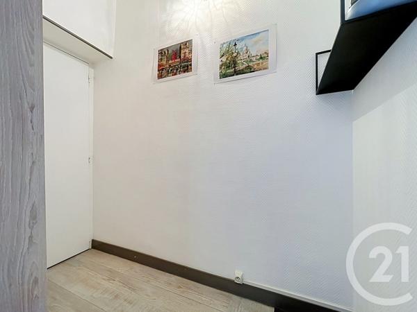 Appartement à vendre  2 pièces - 37,30 m 2   ROCHEFORT  - 17
