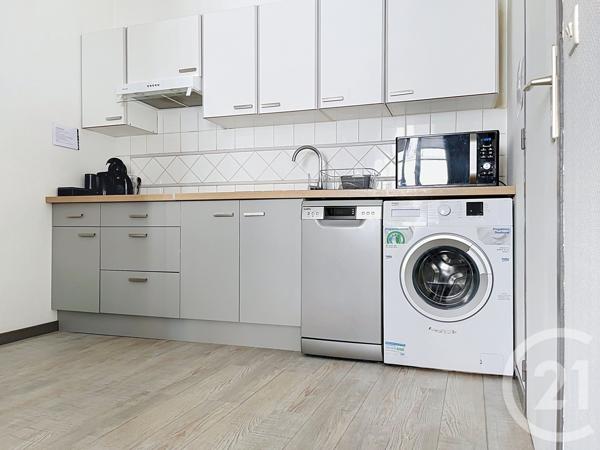 Appartement à vendre  2 pièces - 37,30 m 2   ROCHEFORT  - 17