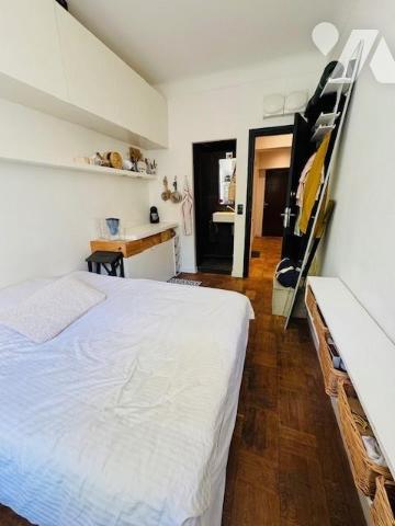 NEUILLY SUR SEINE - BOULEVARD CHARCOT - STUDETTE SUR JARDIN