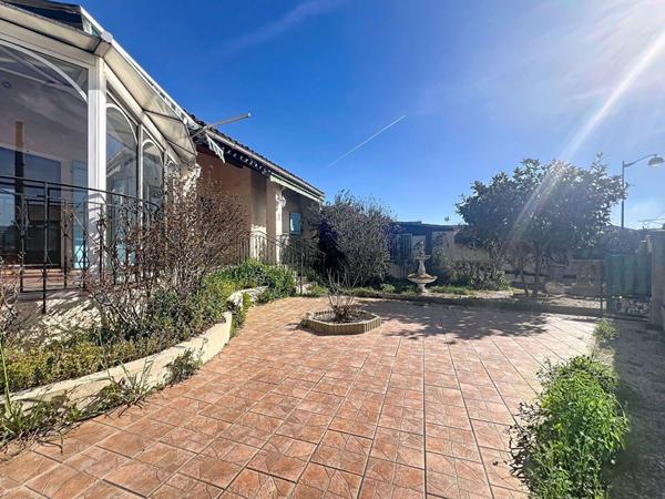 Maison 99 m² avec 3 chambres, garage et jardin au calme - Proche centre ville - Meyreuil (13590)