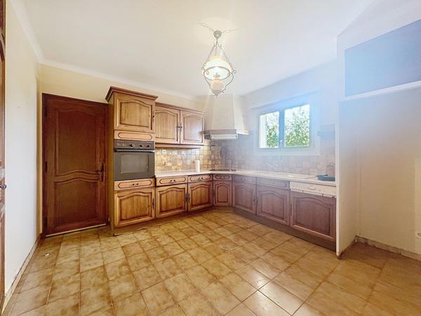 Maison 99 m² avec 3 chambres, garage et jardin au calme - Proche centre ville - Meyreuil (13590)