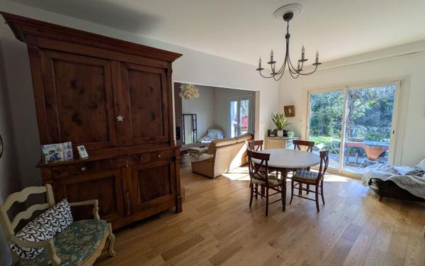 Maison à vendre    4 pièces •  Avignon