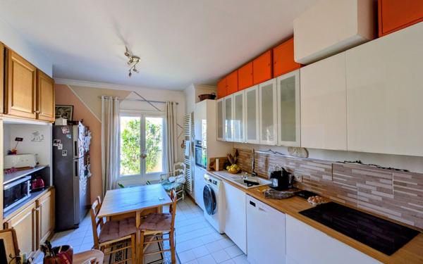 Maison à vendre    4 pièces •  Avignon