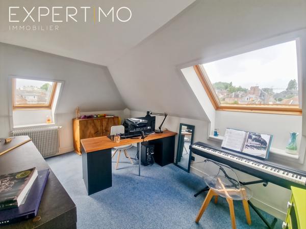 Eu (76260) Appartement 104 m² centre ville de EU