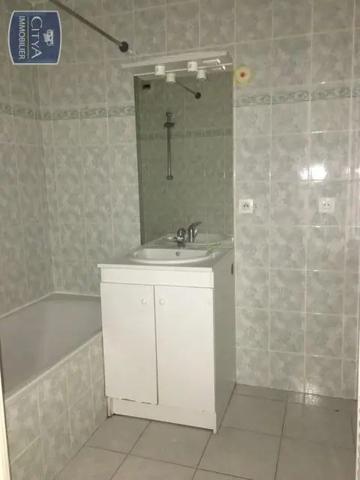Appartement à louer 3 pièces 48.81m² Bourg-en-Bresse (01000)