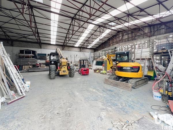 Local d’activité à vendre 500 m² Brie-Comte-Robert