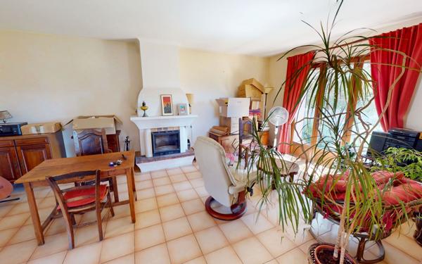 Maison à vendre    3 pièces •  Hyères