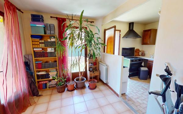 Maison à vendre    3 pièces •  Hyères