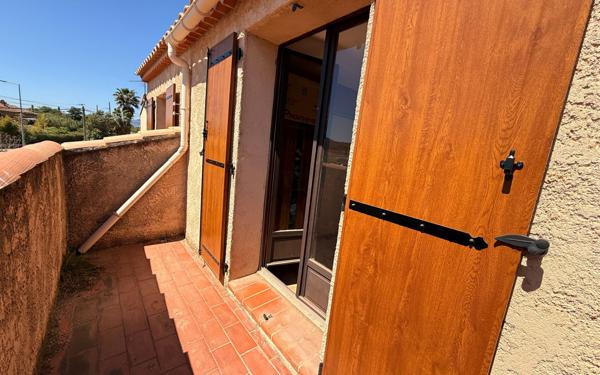 Maison à vendre    3 pièces •  Hyères