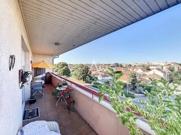 DIJON (21) Jouvence - T2 avec balcon garage et cave en viager