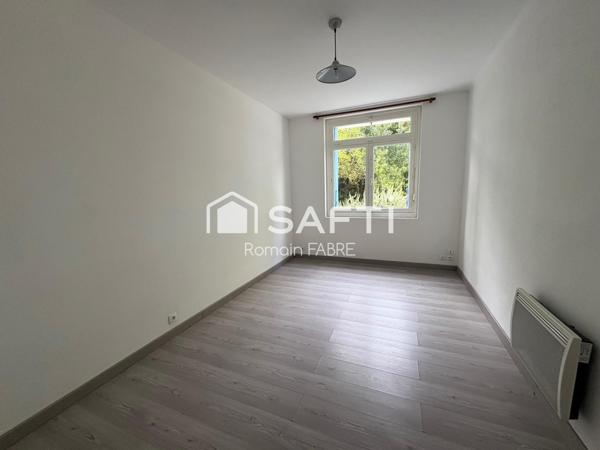 Maison en Pierre, 3 chambres et très beau terrain