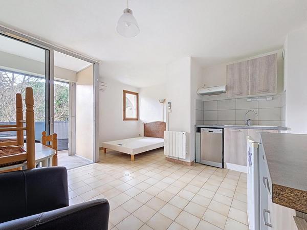 Agréable T1 bis avec terrasse et vue dégagée