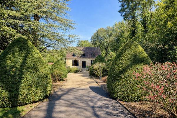 Commerce à vendre à Carsac-Aillac (24200) - Dordogne