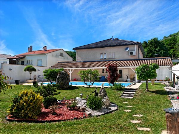 Maison à vendre à Montaigu-de-Quercy (82150) - Tarn-et-Garonne