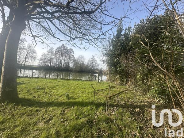 Terrain à vendre 437 m² Neuville-sur-Sarthe