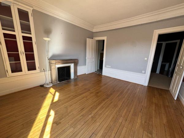 Appartement à vendre à Troyes dans l'Aube (10000), ref : 15309/357   
quai de chapagne