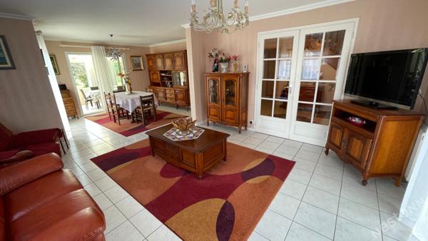 QUIBERON - En vente maison de 160 m² sur un terrain de plus de 1000 m²