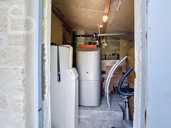 Gourdon (46300) Belle maison en pierre sur 6ha