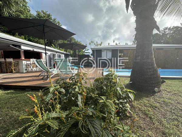 Saint-François (97118) Exclusivite ZEOPIE Immobilier : bungalow avec terrasse et jardin privatif dans petite copropriété avec piscine