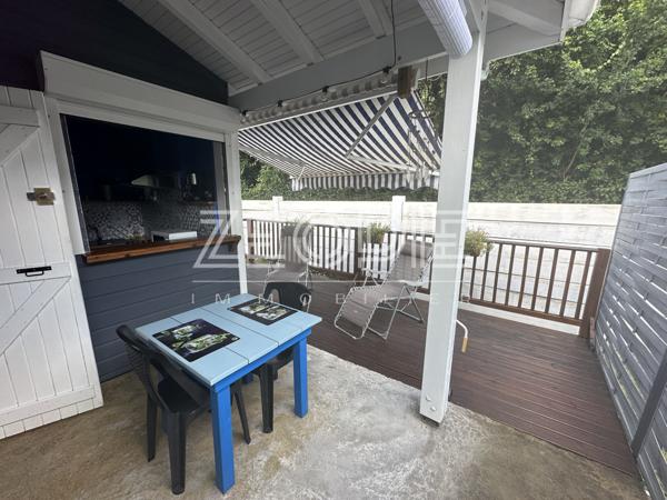 Saint-François (97118) Exclusivite ZEOPIE Immobilier : bungalow avec terrasse et jardin privatif dans petite copropriété avec piscine