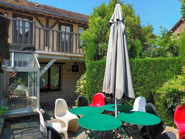 Milly-la-Forêt (91490) Immeuble de caractère de 495 m² – 6 logements indépendants rendement potentiel optimisé autour de 10 % brut