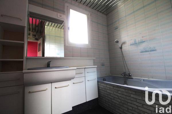 Maison à vendre 4 pièces 94 m² Saint-Senier-sous-Avranches