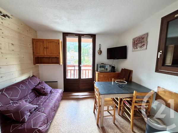 Appartement T3 à vendre  3 pièces - 40,36 m 2   RISOUL  - 05