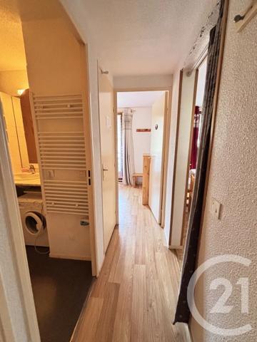 Appartement T3 à vendre  3 pièces - 40,36 m 2   RISOUL  - 05