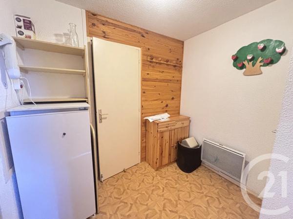 Appartement T3 à vendre  3 pièces - 40,36 m 2   RISOUL  - 05