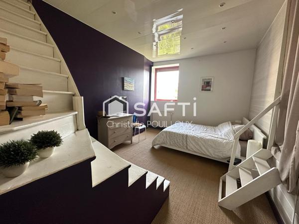 Maison 5 chambres + 1 studio indépendant, piscine et vaste garage