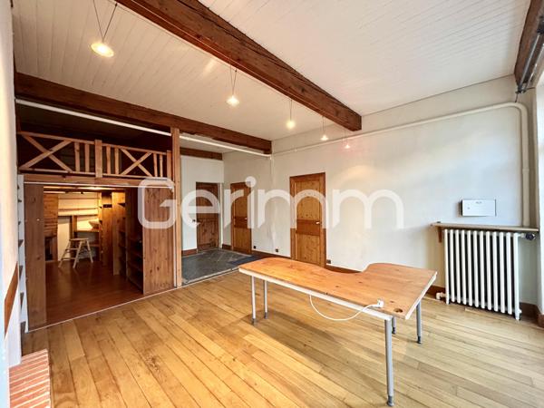 Location Appartement 3 pièces GRENOBLE (38000) - 15 Place Grenette - 71.87m² 1000 €/mois - Gerimm