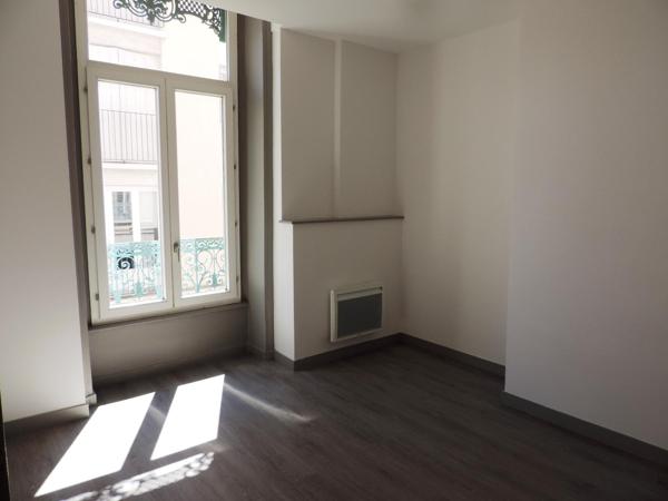 Appartement · Location Tarare (69170) 2 pièces · 68m²