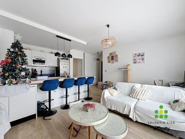 Appartement 3 pièces - 61 m² Exclusivité efficity