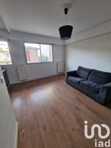 Appartement 2 pièces de 43 m² à Cagnes-sur-Mer (06800)