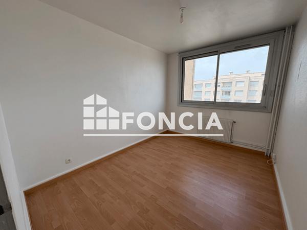 Location Appartement 3 pièces 61 m² - 2 RUE ARISTIDE BRIAND Bourg En Bresse 01000