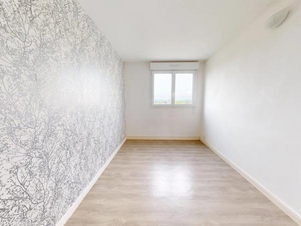 Appartement de Type T3 - Balcon & Ascenseur