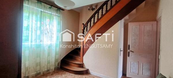 Maison de 88m², 3 chambres, sur un terrain de 553m²