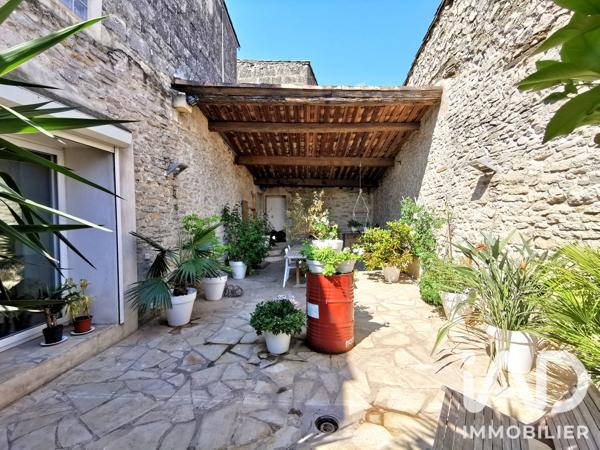 Maison à vendre 9 pièces 195 m² Lunel