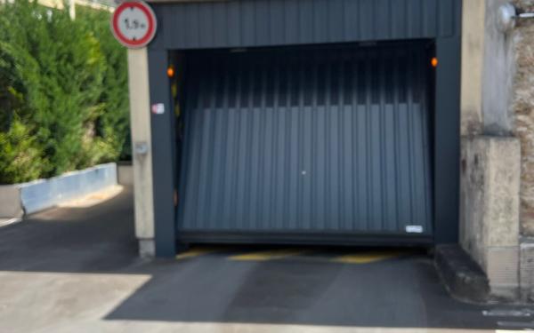 Stationnement à vendre    Limoges