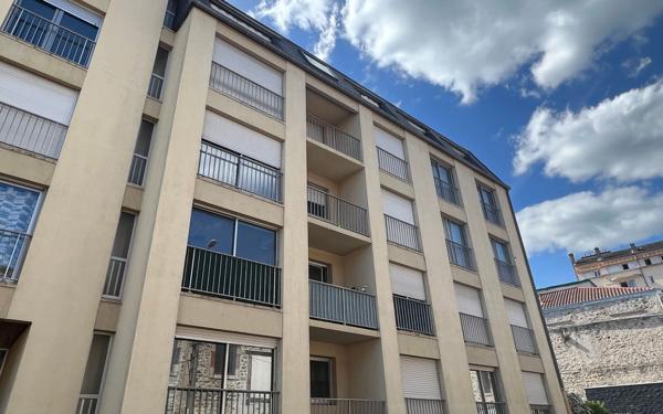 Stationnement à vendre    Limoges