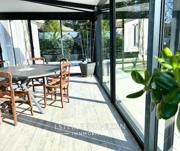 Demeure pleine de charme au coeur du Housseau