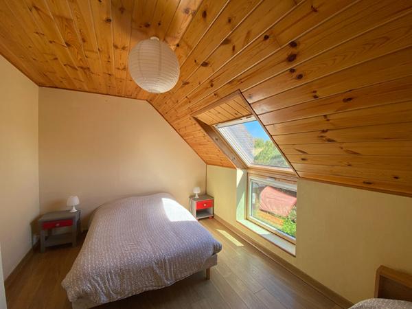 Maison spacieuse à vendre à Crozon - 5 chambres et grand terrain !